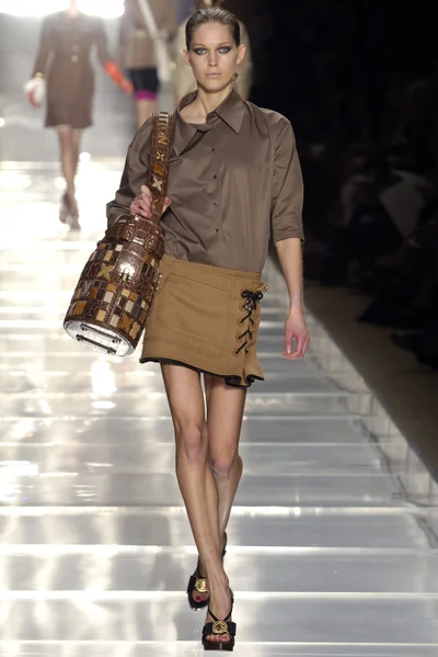Look 33